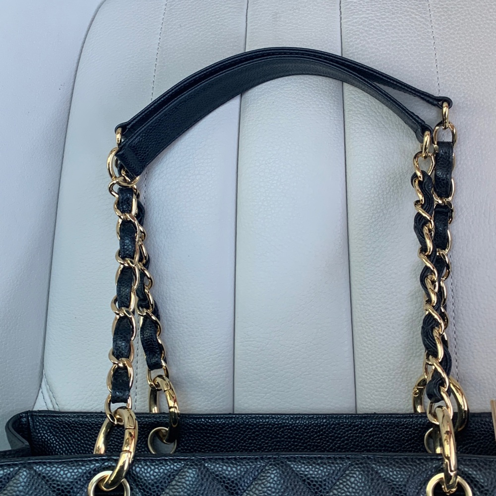 Chanel Black Quilted Tote with Gold Accents - Picture 7 of 16
